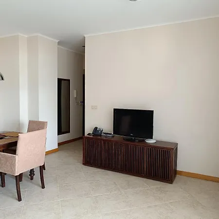 Thracian Cliffs голф كافارنا