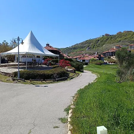 Thracian Cliffs голф * كافارنا