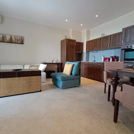 Thracian Cliffs голф Apartamento *