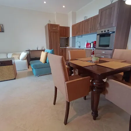 Thracian Cliffs голф Kawarna