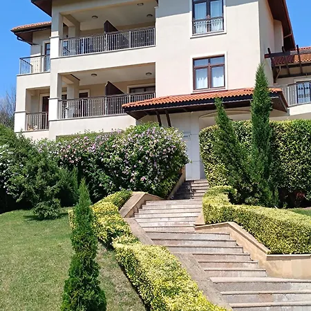 Apartment Thracian Cliffs голф *