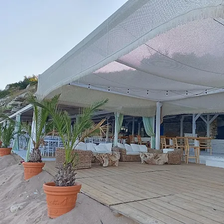 Thracian Cliffs голф Apartment Kawarna