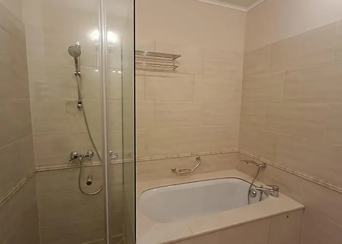 Thracian Cliffs голф * Kavarna