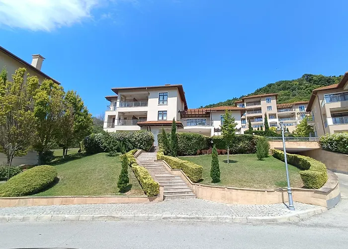 Thracian Cliffs голф Lejlighed *